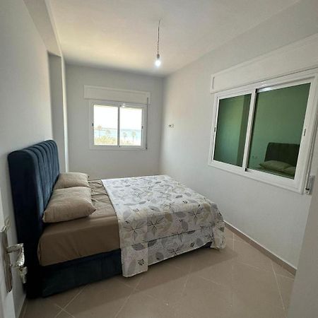 Ojos Del Oceano Apartment Ksar es Sghir Bagian luar foto