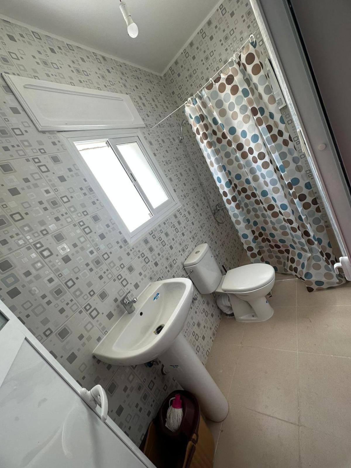 Ojos Del Oceano Apartment Ksar es Sghir Bagian luar foto
